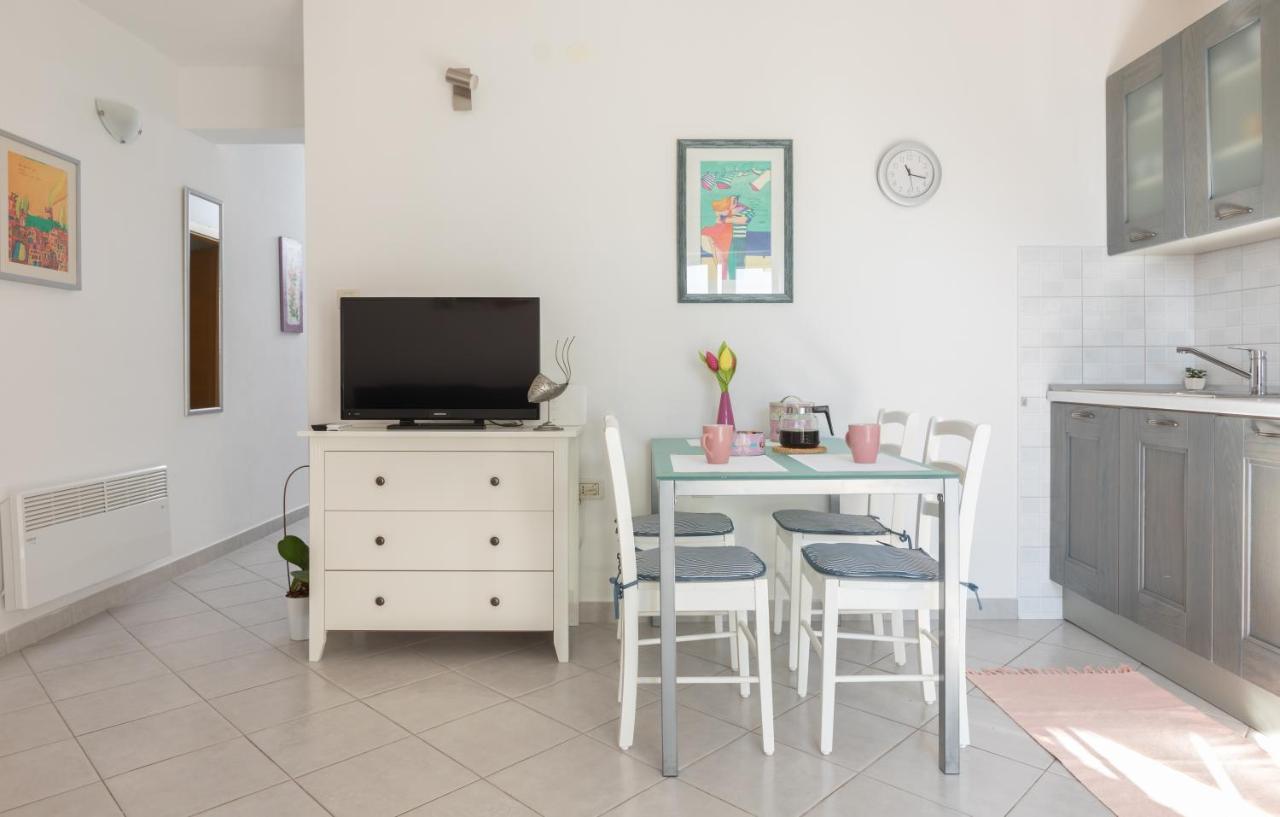 Apartment Top Terrace Подгора Екстериор снимка