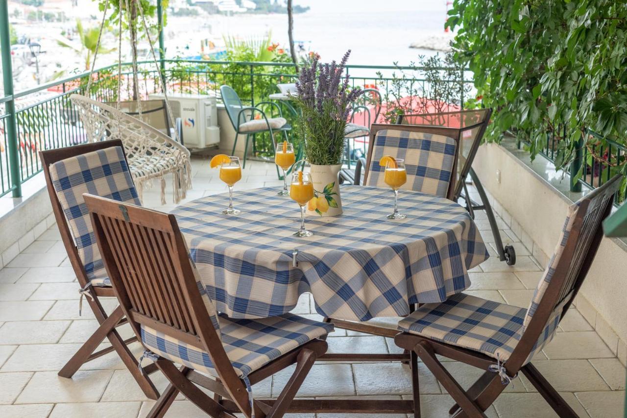 Apartment Top Terrace Подгора Екстериор снимка