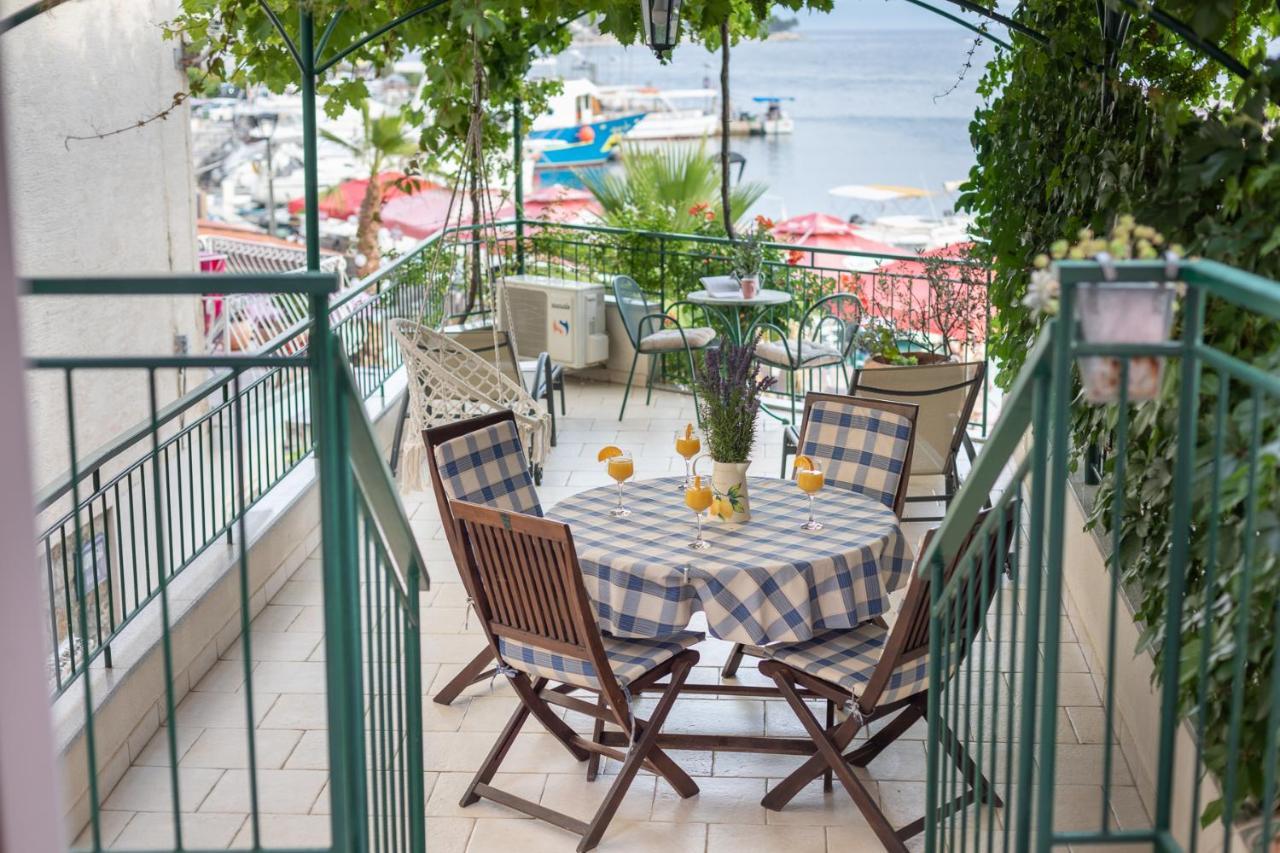 Apartment Top Terrace Подгора Екстериор снимка
